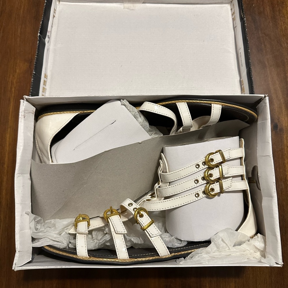 Kali footwear Legend sandals